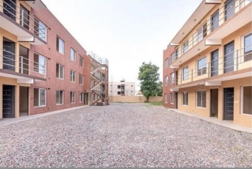 Imagen 4 de 9 de Venta Dpto 2 Amb. C/cochera Fija - Cerca De Todo - Consulte