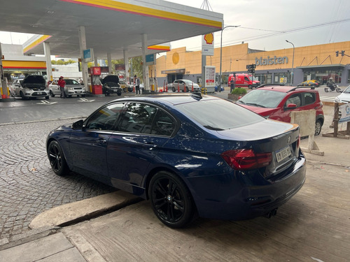 BMW Serie 3 3.0 330i Sedan Sport Line 252cv