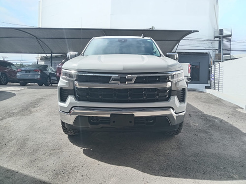 Chevrolet Cheyenne 5.3 Cab Reg Lt 4X2 At