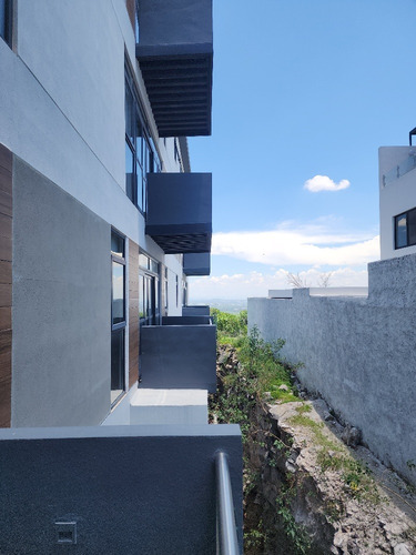 Suite Universitaria Xentric Anahuac En Venta En Zibata