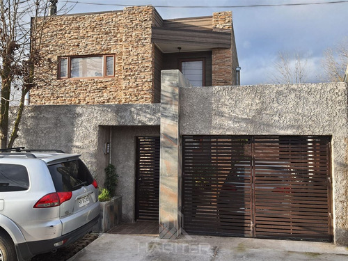 Cómoda Casa De Estilo Mediterráneo, 5 Dorm 2 Baños. Curicó.