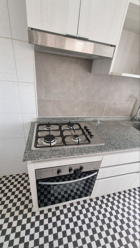 Depto En Arriendo 3d +estudio -2b-estacionamiento 550.00