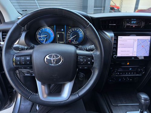 Toyota Hilux SW4 2.8 Srx 177cv 4x4 7as At