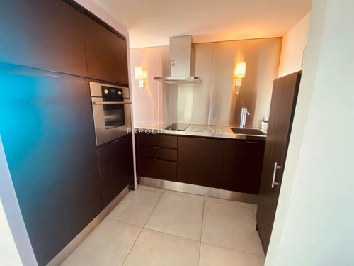 Imagen 5 de 10 de Venta Apartamento De 1 Dormitorio Y Medio En Edificio Yoo