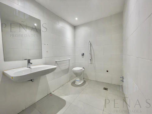 Impecable Piso Corporativo 350 M2 Reciclado Todo A Nuevo Apto Varios Usos - Tribunales