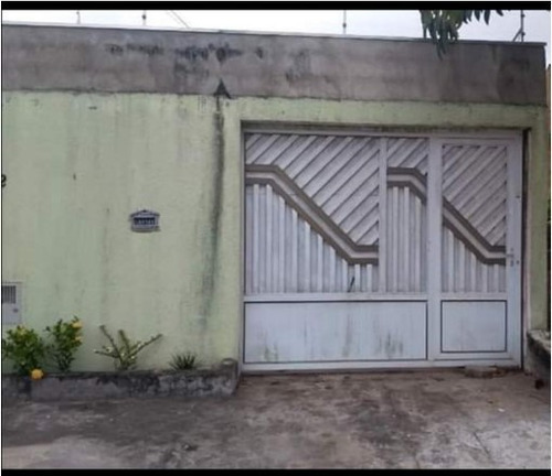 Vendo Casa Lado Praia Em Peruíbe Com Suíte - Entrada 70 Mil