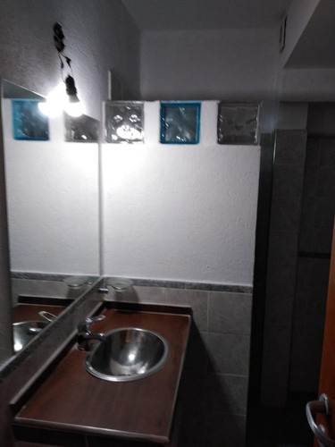 Imagen 20 de 30 de Complejo De Departamentos + Galpon Venta En Block