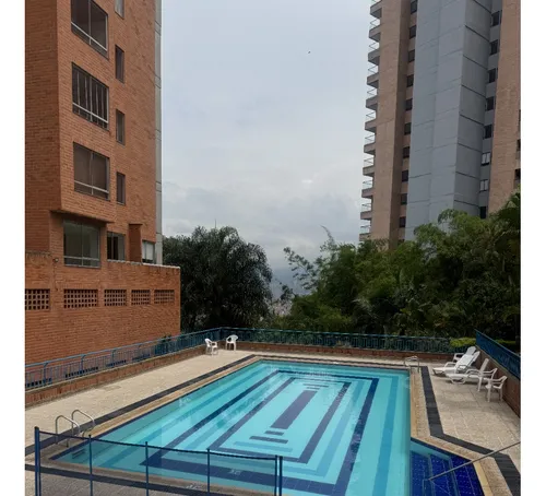 Apartamento 127m2 Con Terraza, Parqueadero Y Cuarto Útil En Unidad Completa Loma Del Indio