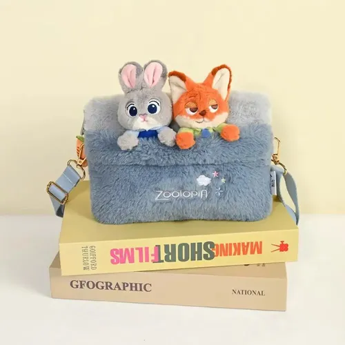 Bolsa De Pelúcia Cruzada Com Personagens Fofos | Parcelamento sem