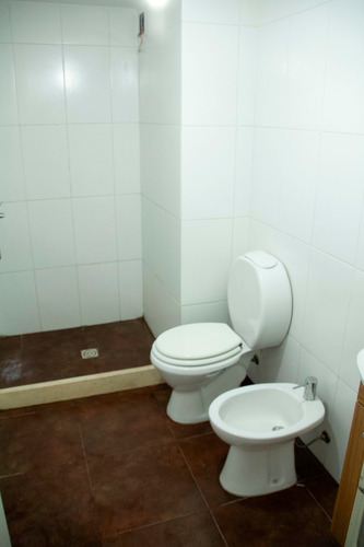 Imagen 7 de 10 de Apartamento En Alquiler. Monoambiente Amplio. Parque Rodó.