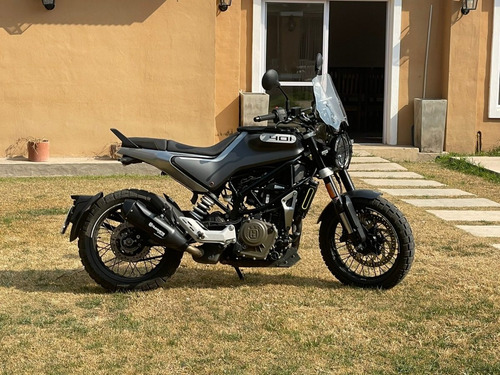 Husqvarna Svartpilen 401 2021 6.000 Km