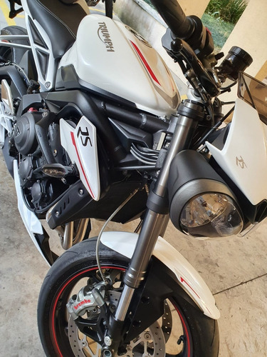 Imagem 9 de 11 de Triumph Street Triple 765 Rs 2020