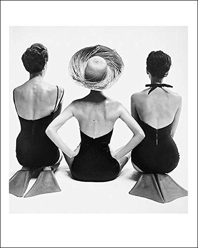 Glamorous Traje De Baño Modelos W/aletas 1950 photo Print De