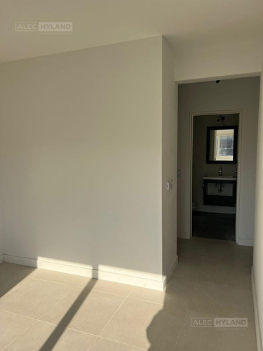 Pasionaria Ii. Departamento En Venta Y Alquiler De 3 Amb A Estrenar Martinez