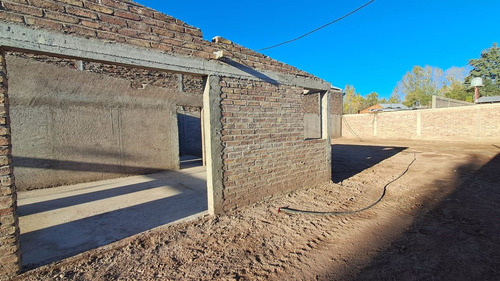 Venta Casa En Obra Gruesa-las Compuertas