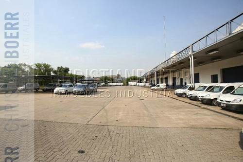 Imagen 2 de 9 de 19.200m Cub En G Paz Esq Av. Gral San Martín. Sprinklers.