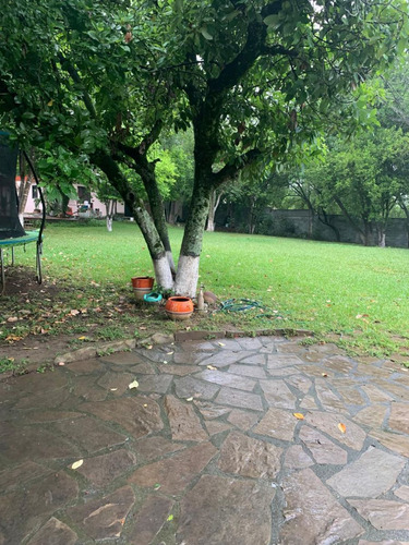 Quinta En Venta En Los Cavazos En Santiago