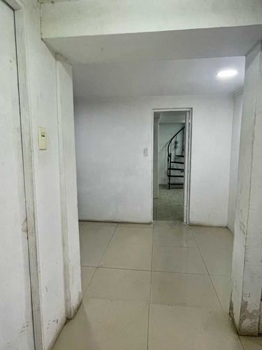 Arriendo Casa Hospital Félix Bulnes. 5 Dorm. (93715)