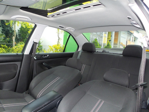 Volkswagen Jetta 2.0 Trendline