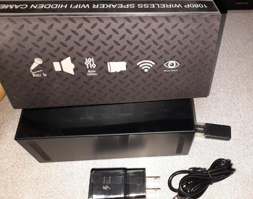 Imagen 2 de 4 de Reloj Alarma Camara Espia Hd 1080p