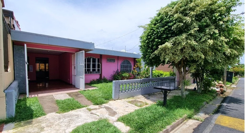Imagen 1 de 12 de Casa En Venta Ubicada En Alajuela, Alajuela, Urbanización Ciruelas