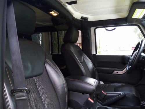 Imagen 10 de 14 de Jeep Wrangler 3.6 Unlimited Sahara Winter Edition 4x4 At
