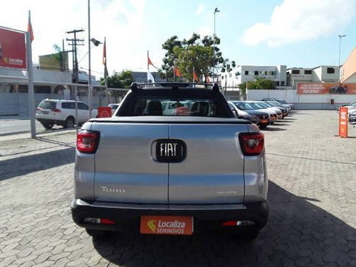 Imagem 2 de 9 de Fiat Toro 1.8 16v Evo Flex Freedom At6