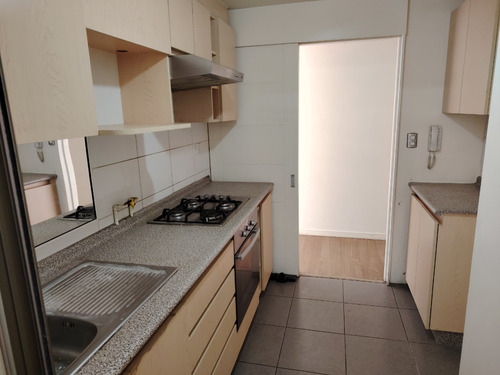 Departamento Ideal En Comodidad Y Conectividad.