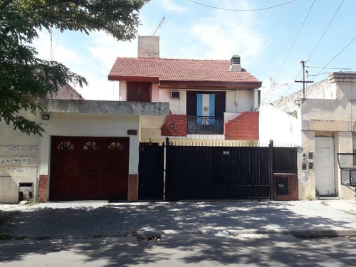 Imagen 1 de 14 de Casa En Venta Cond En Lanus Este