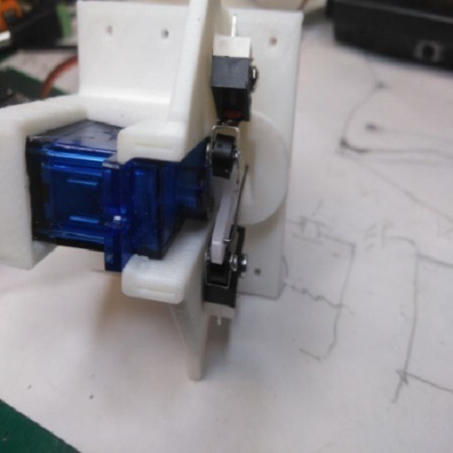 Base Para Servo Sg90 Y 2 Micro Interruptores 2 Pack