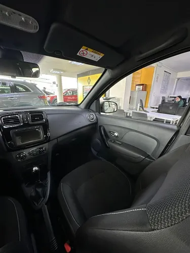 Renault Logan Intens Cvt