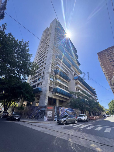 Departamento De 2 Ambientes A Estrenar En Venta En El Complejo Palacio Roccatagliata.