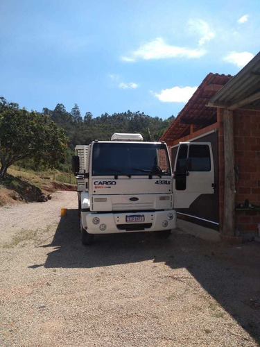 Ford Cargo 4331