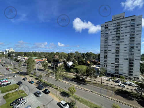 Apartamento En Roosevelt De 3 Dormitorios En Alquiler Anual - Punta Del Este