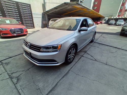 Imagen 1 de 15 de Volkswagen Jetta 2015 2.5 Trendline L5 Man B A Mt