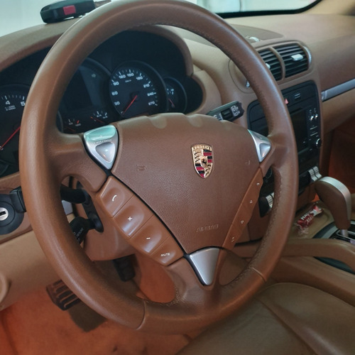 Porsche Cayenne Branca