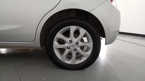 Nissan March 1.6 ADVANCE AUTO