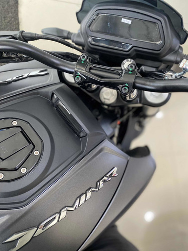 Imagen 8 de 14 de Bajaj Dominar 400