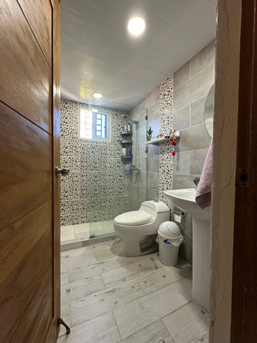 Se Vende Apartamento En Madre Vieja Sur, San Cristobal