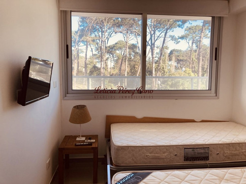 Imagen 19 de 22 de Venta Apartamento 2 Dormitorios Con Parrillero Propio Roosevelt , Punta Del Este