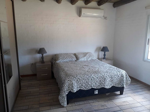Imagen 5 de 30 de Casa De 3 Dormitorios Y 2 Baños A 50 Mts De La Playa