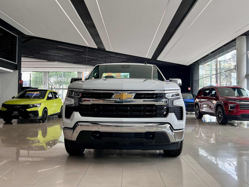 Chevrolet Cheyenne 5.3 Cab Reg Lt 4X2 At