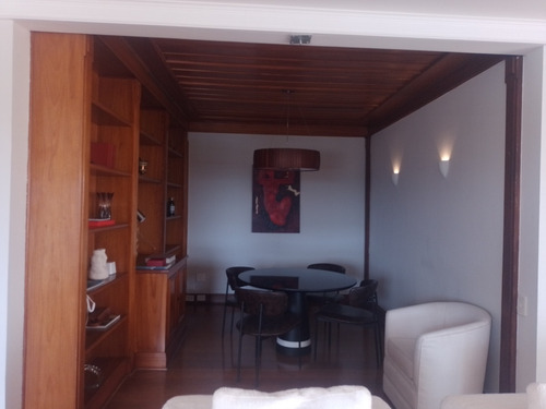 Cobertura Duplex Com 578m2 Uma Torre Única - 5 Quartos Sendo 4 Suítes