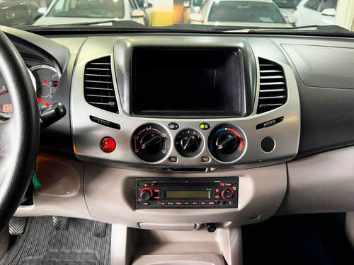 Mitsubishi L200 Triton 2.4 HLS 4X2 CD 16V
