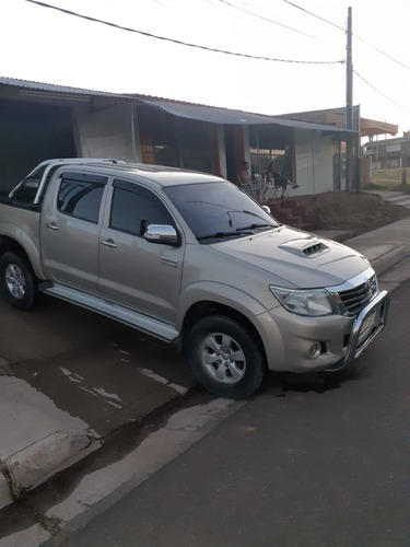 Toyota Hilux Srv 4x2