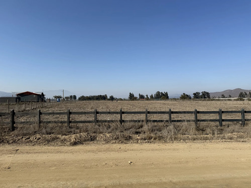 Venta De Parcela En Condominio Cerrado.