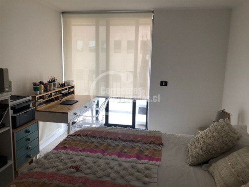 Lindo Y Amplio Dpto Venta De 2 Dorm. A Pasos Metro Linea 1