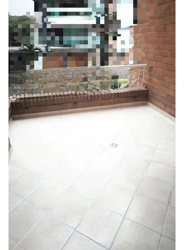 Vendo Apartaestudio En Laureles (n)