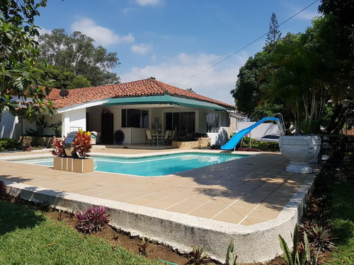 Casa En Venta  En Cali Ciudad Jardin De 1 Piso