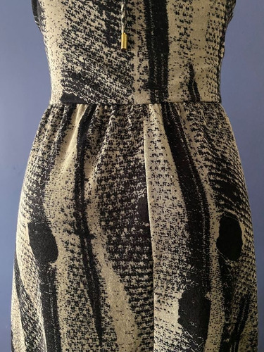 Vestido Largo Forrado Beige Negro Talle A La Cintura Zucca